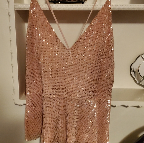 Sequins top - Picture 4 of 4